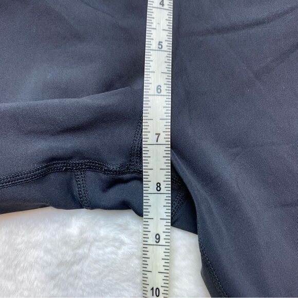 Lululemon Capri Length Ruched Sides Leggings Size 6 - Picture 8 of 11